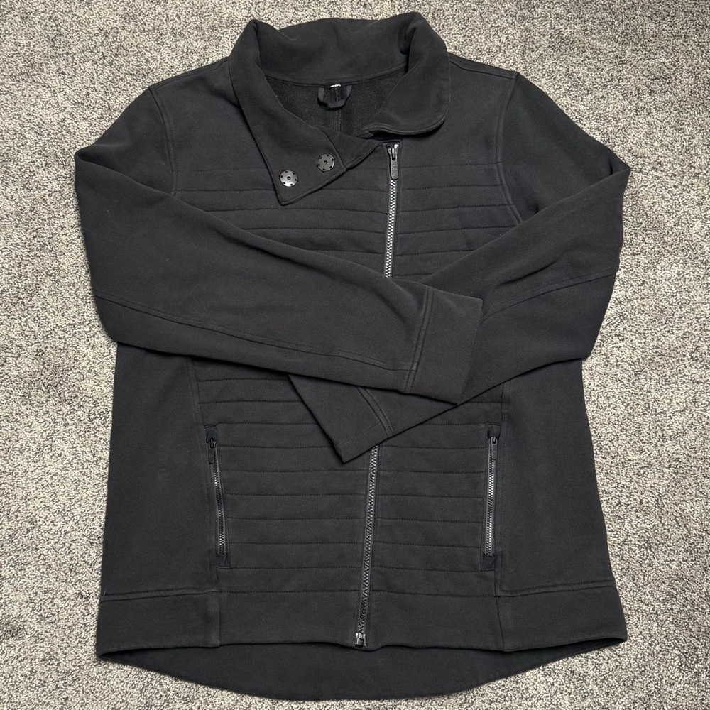 Black Lululemon Fleece Be True Jacket, 12